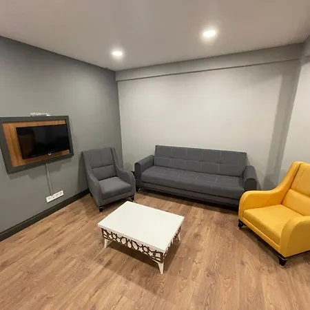 Almin Apartahotel 4*