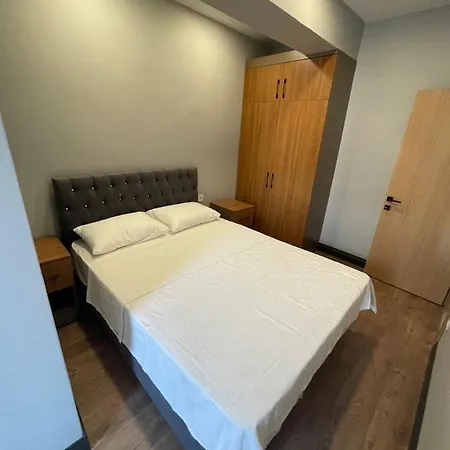Almin Lejlighedshotel